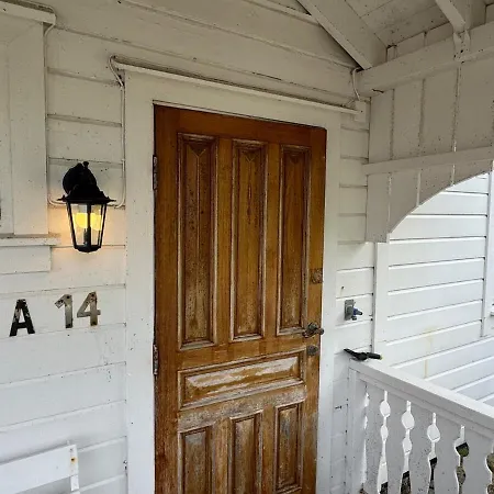 Fishermans 5br By The Sea *